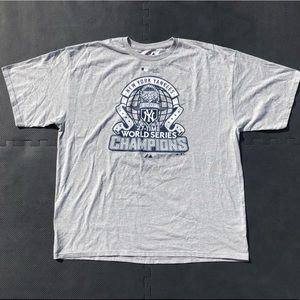 New York Yankees 2009 Champions T